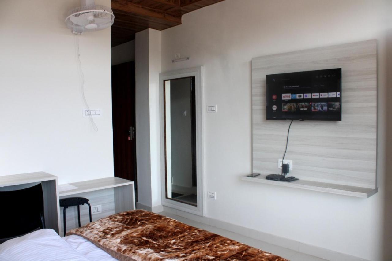 Him Aashrey B&B Homestay Shimla Exterior foto